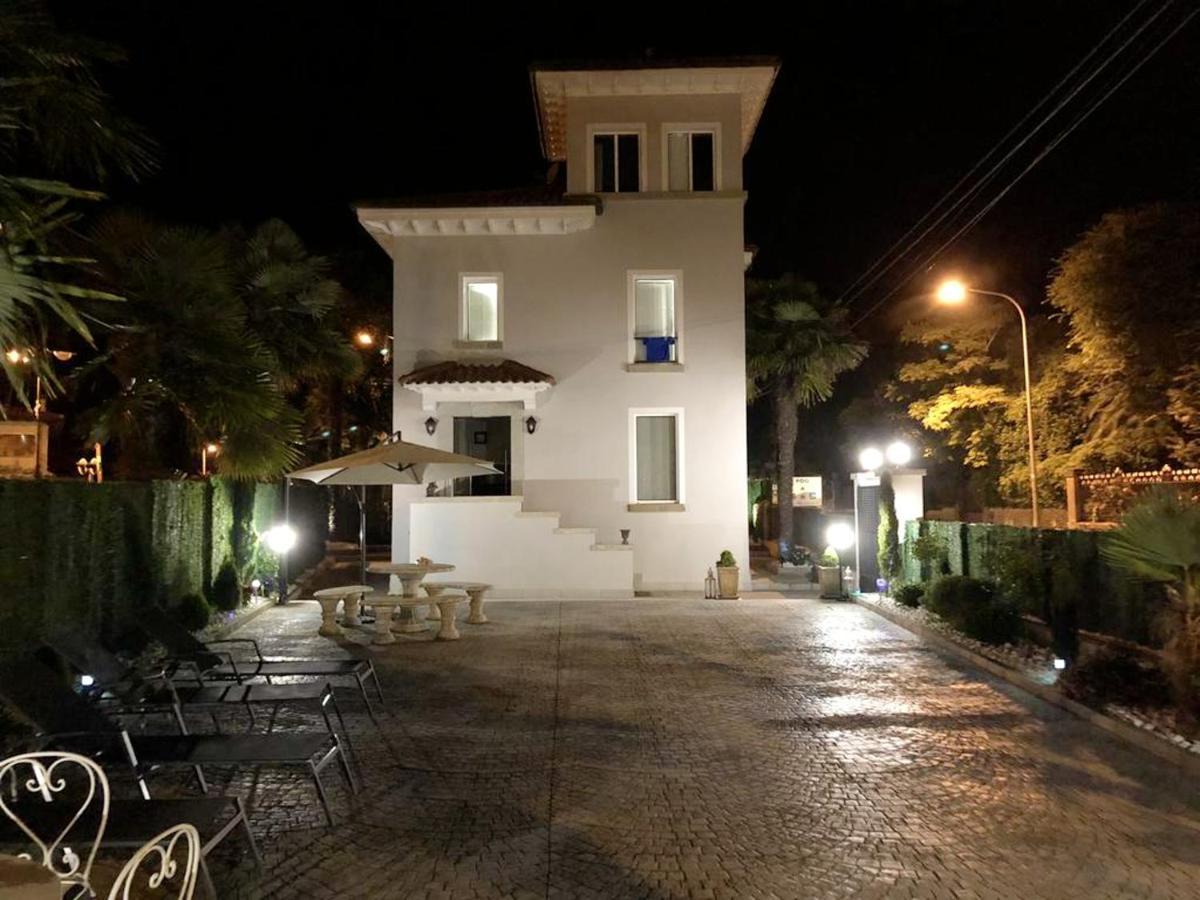 Beautiful Holiday Home In Po De Llanes With Sea View المظهر الخارجي الصورة